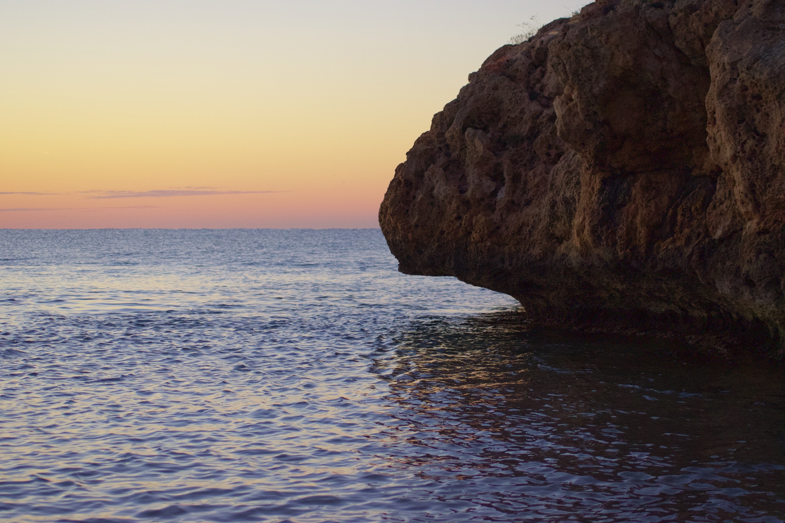 coastal sunrise rocks